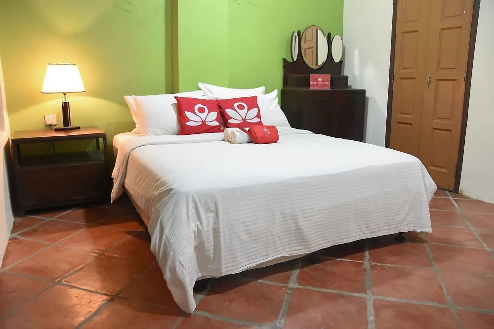 *** Hotel Zen Rooms Cintra Street Georgetown Malaysia